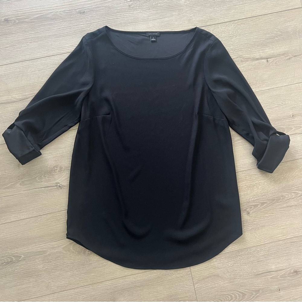 Ann Taylor Size Small Black Career Blouse Roll Tab Long Sleeves Tunic